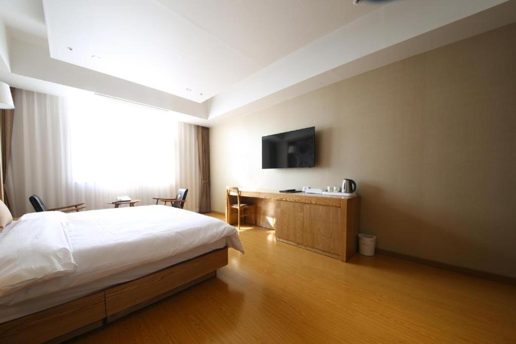 Lake 45 Hotel Naju Zewnętrze zdjęcie