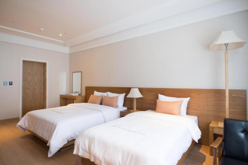 Lake 45 Hotel Naju Zewnętrze zdjęcie