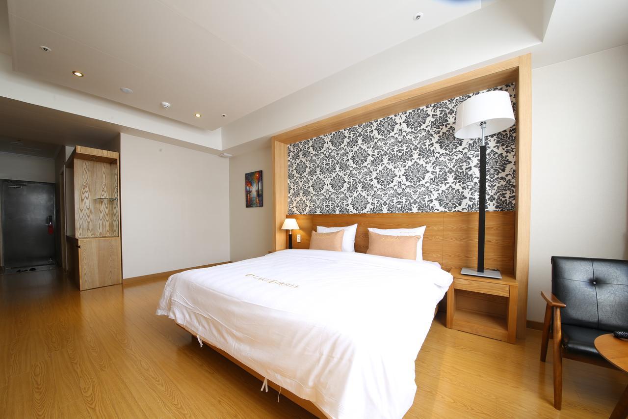 Lake 45 Hotel Naju Zewnętrze zdjęcie