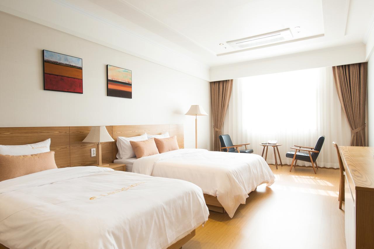 Lake 45 Hotel Naju Zewnętrze zdjęcie