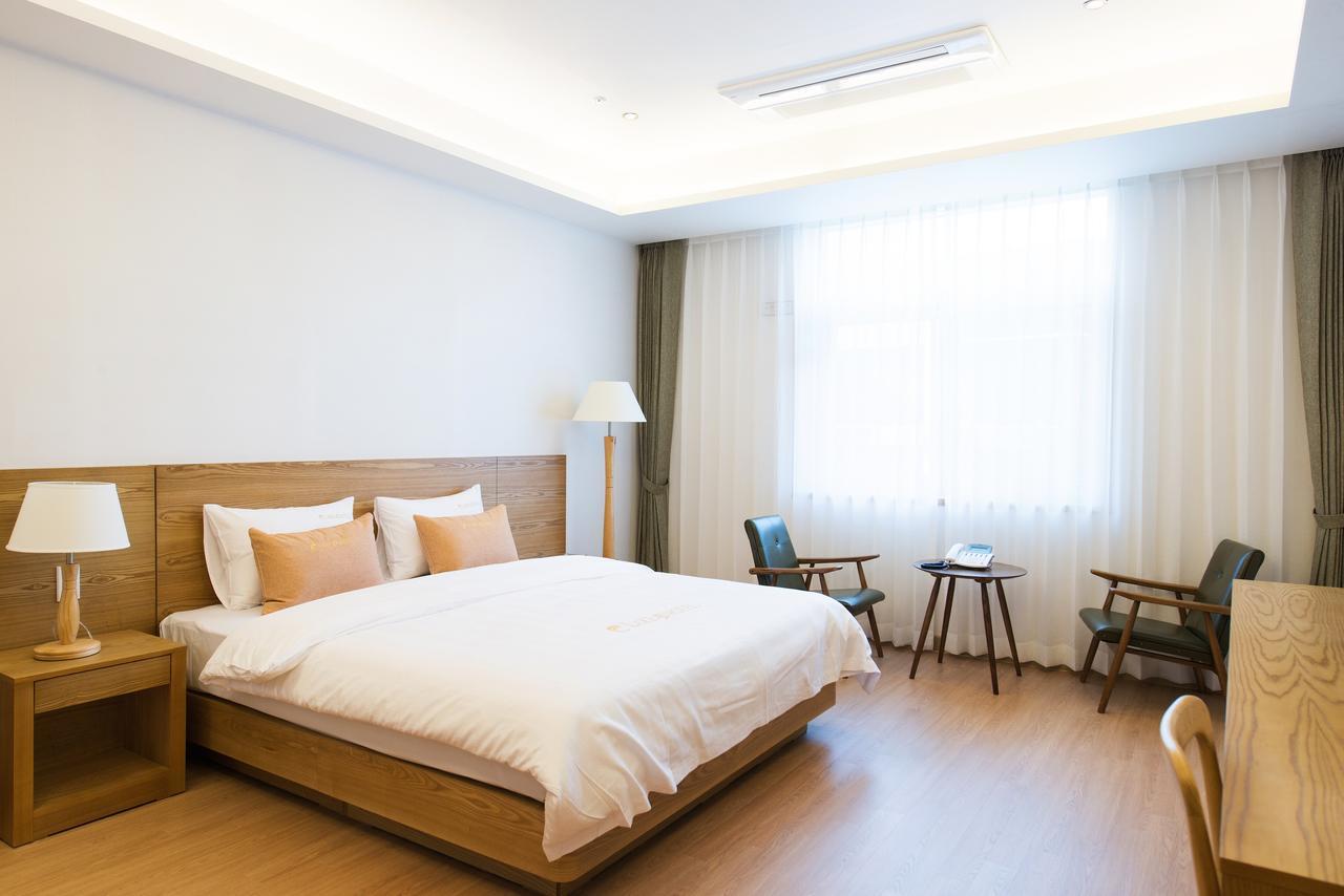 Lake 45 Hotel Naju Zewnętrze zdjęcie