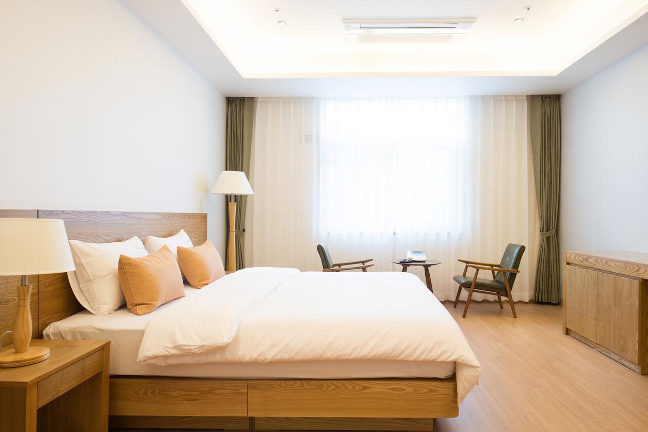 Lake 45 Hotel Naju Zewnętrze zdjęcie